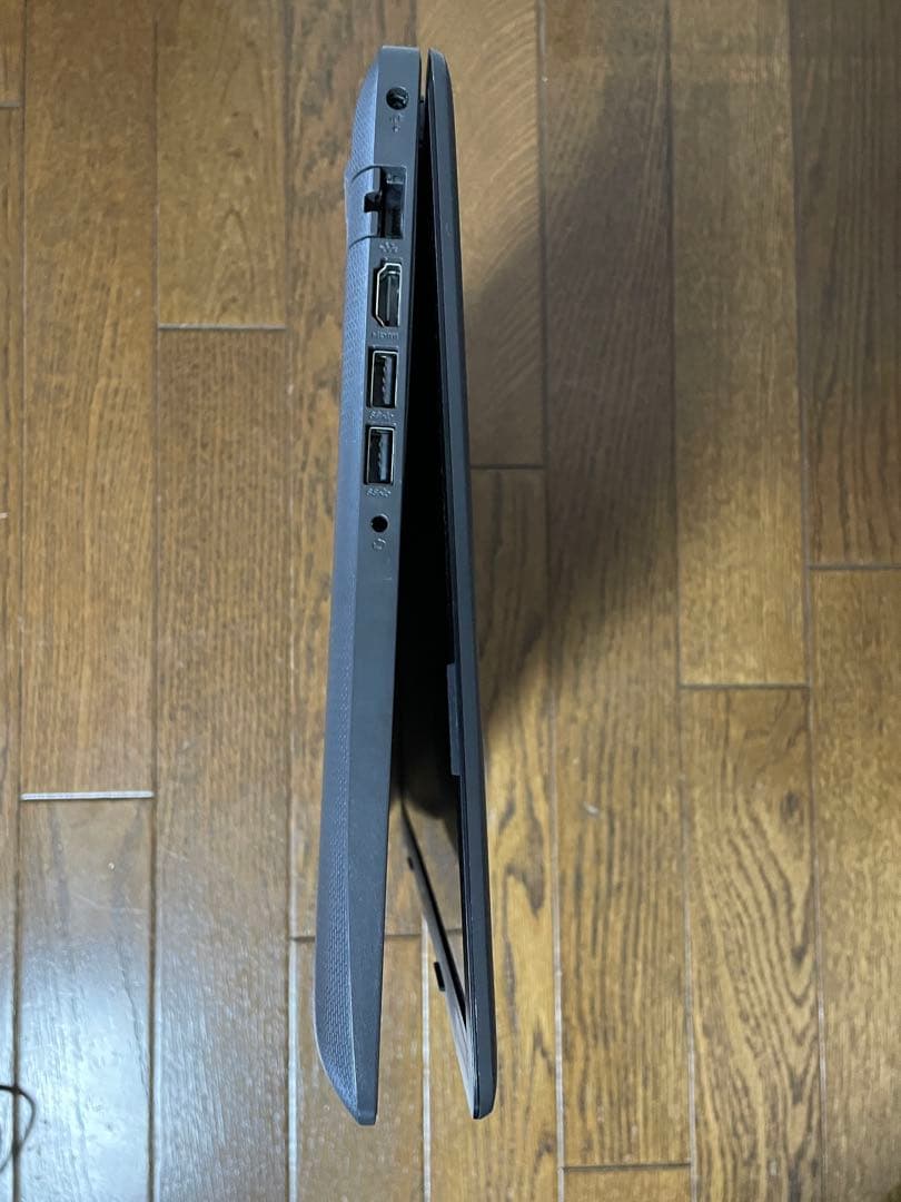 美品Win11 Corei3 7020U/8GB/SSD250GB/office