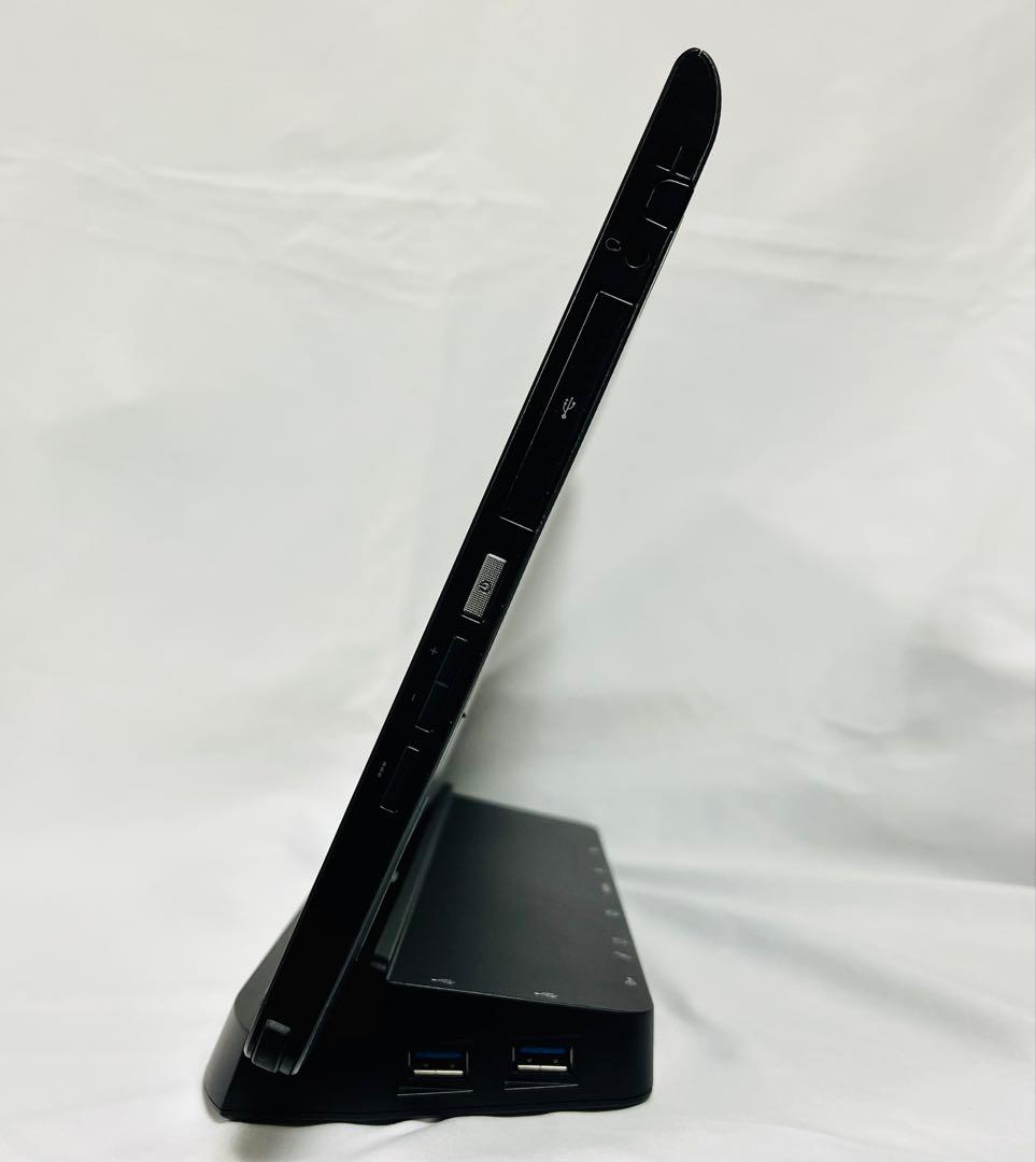 富士通ARROWS Tab Q775/Kフルセット キーボード＋拡張クレードル