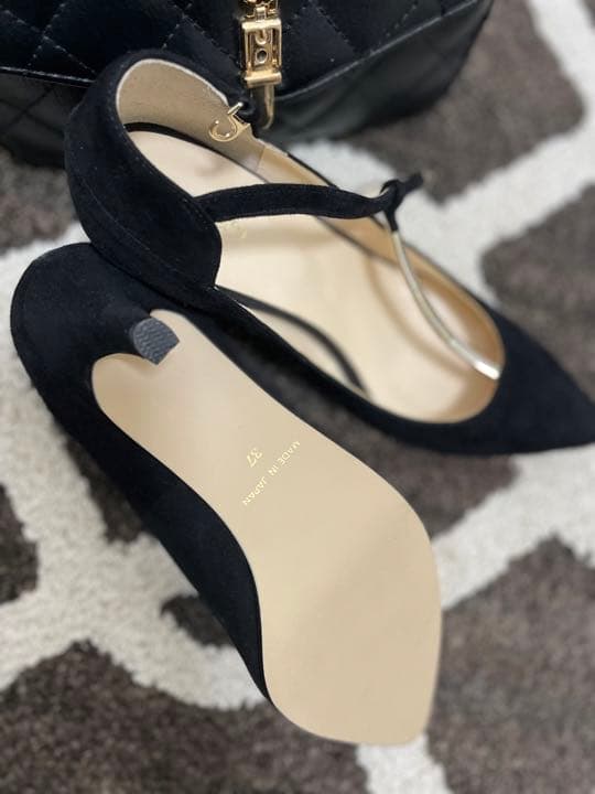 【新品未使用】nouerレディースパンプス