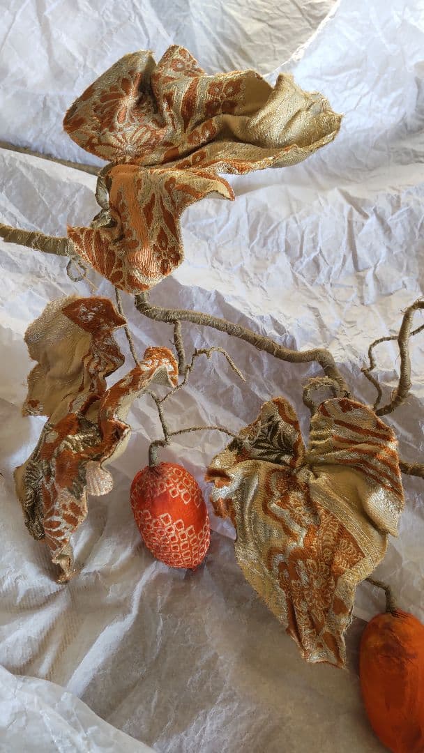 古布 カラスウリ 烏瓜 飾り ハンドメイド パッチワーク 縮緬 襤褸 手作り