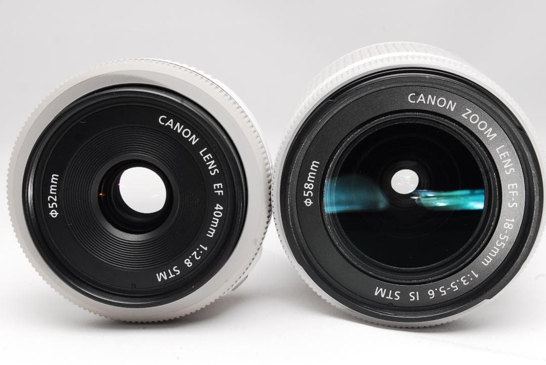 ✨️ Canon EOS Kiss X7 ホワイト ✨️新品級 単焦点レンズ付き