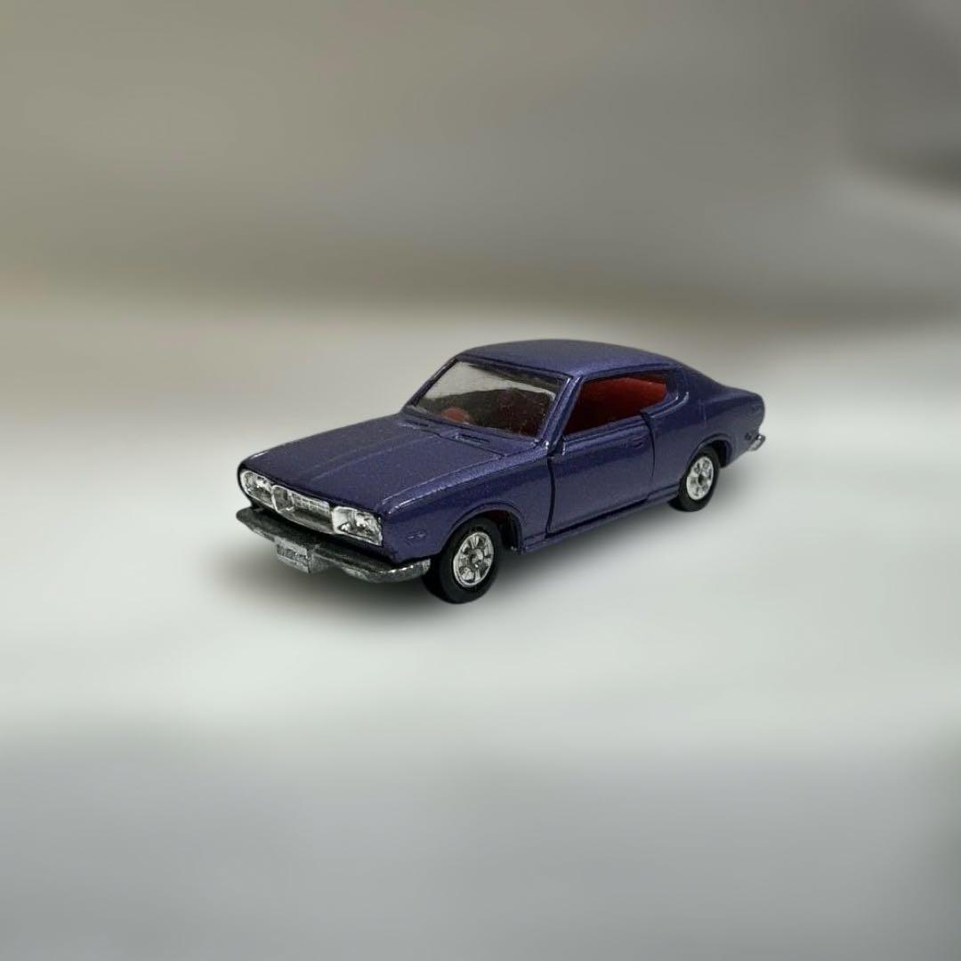 トミカ 日産 ブルーバード U 1800 SS パープル