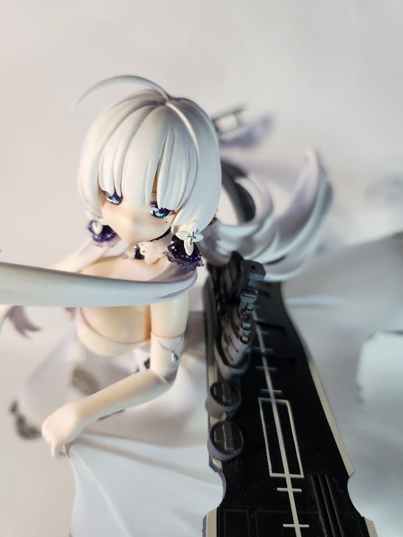 アズールレーン イラストリアス 1/8 わんだらー フィギュア