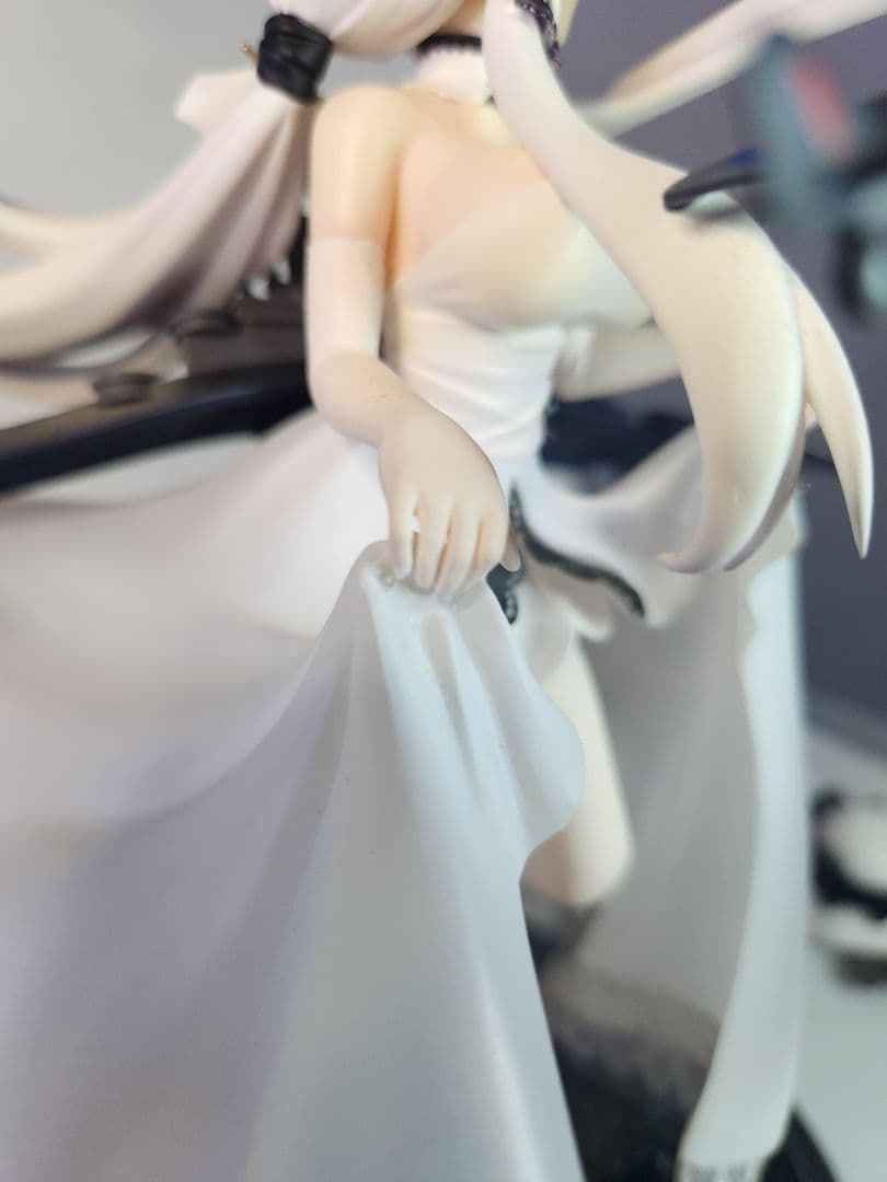 アズールレーン イラストリアス 1/8 わんだらー フィギュア