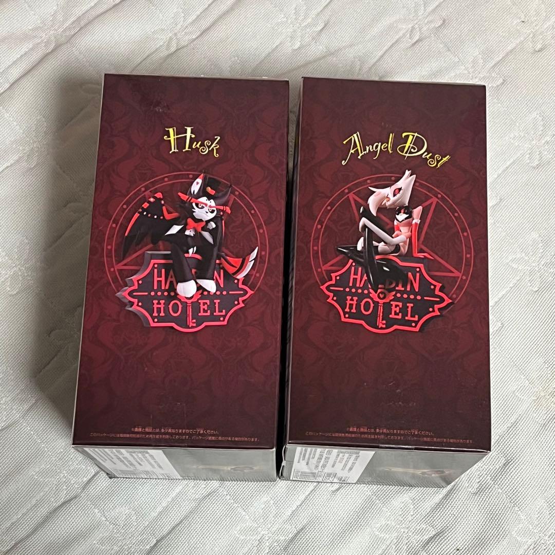ハズビン・ホテルへようこそ　モニタートップフィギュア　2つセット