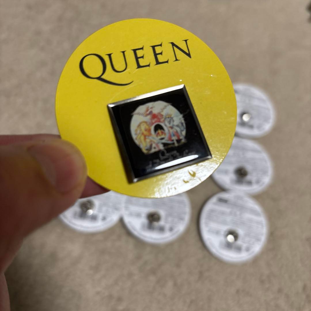 クイーン　ピンバッジ　ピンズカプセル