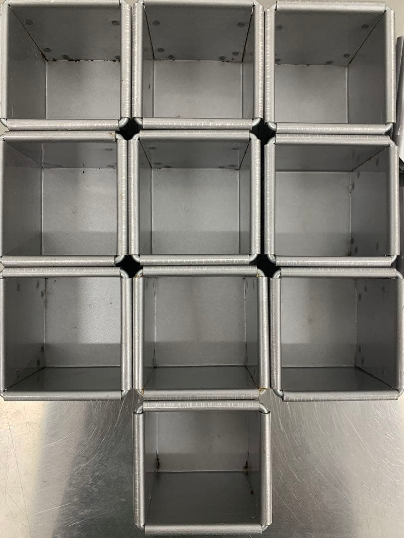 アルタイト キューブパン型 7.5センチ角 フタ付き10個