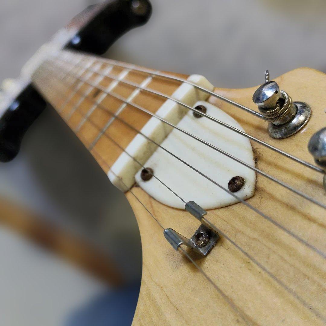 フランプトン　ストラトキャスター タイプ　エレキギター　昭和のコピーモデル