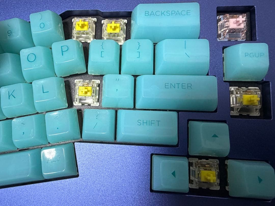 Keychron Q8 メカニカルキーボード