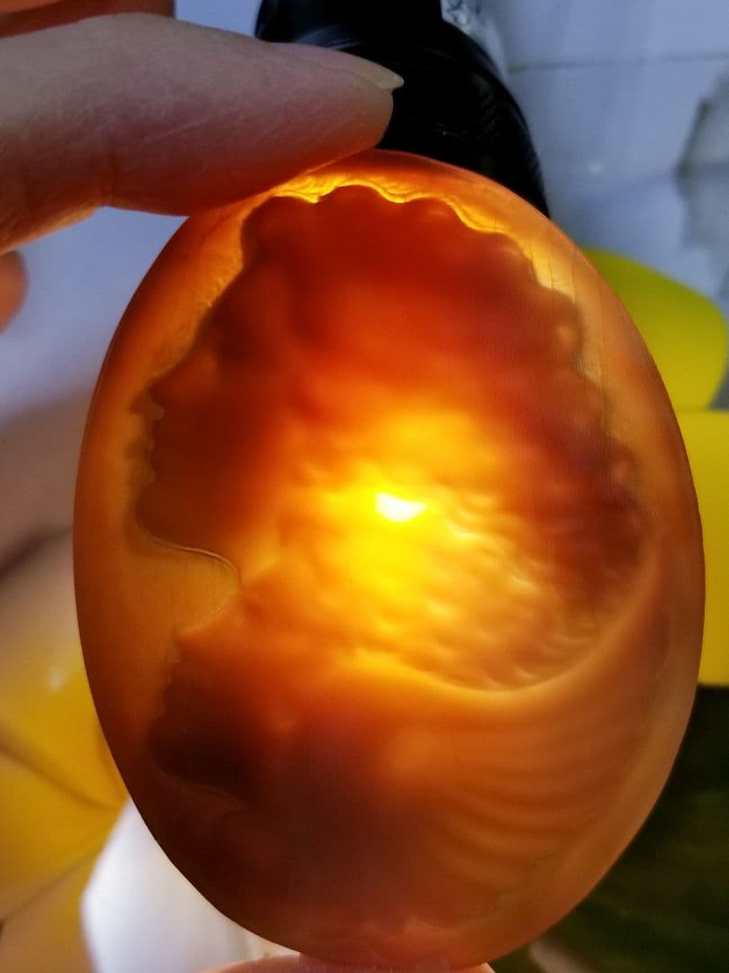 KS-211 【カルロ・パルラーティ作】天然シェルカメオルース