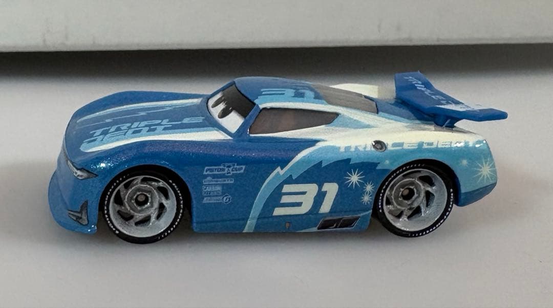 【美品】カーズ3 マテル製 次世代レーサー 4台セット まとめ売り レア