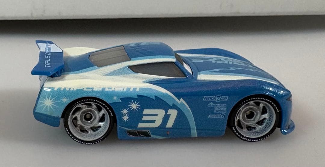 【美品】カーズ3 マテル製 次世代レーサー 4台セット まとめ売り レア