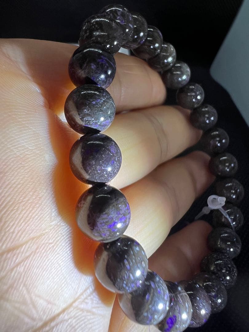 天然舒俱来(スギライト)南アフリカ産紫黒地グレーのパワーストーンブレスレット