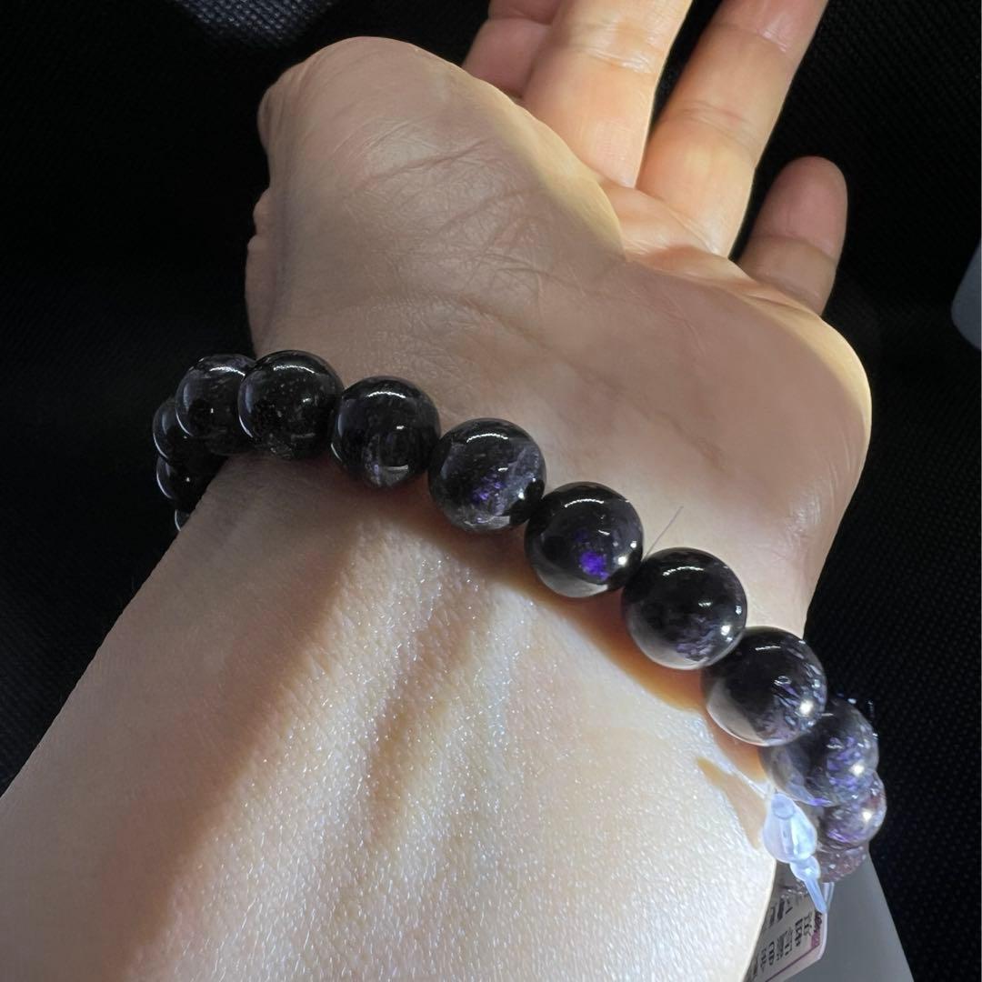 天然舒俱来(スギライト)南アフリカ産紫黒地グレーのパワーストーンブレスレット
