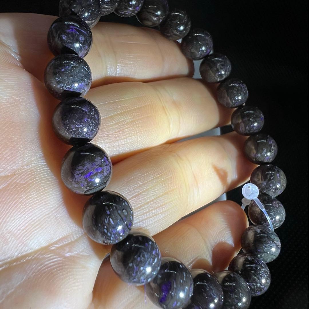 天然舒俱来(スギライト)南アフリカ産紫黒地グレーのパワーストーンブレスレット