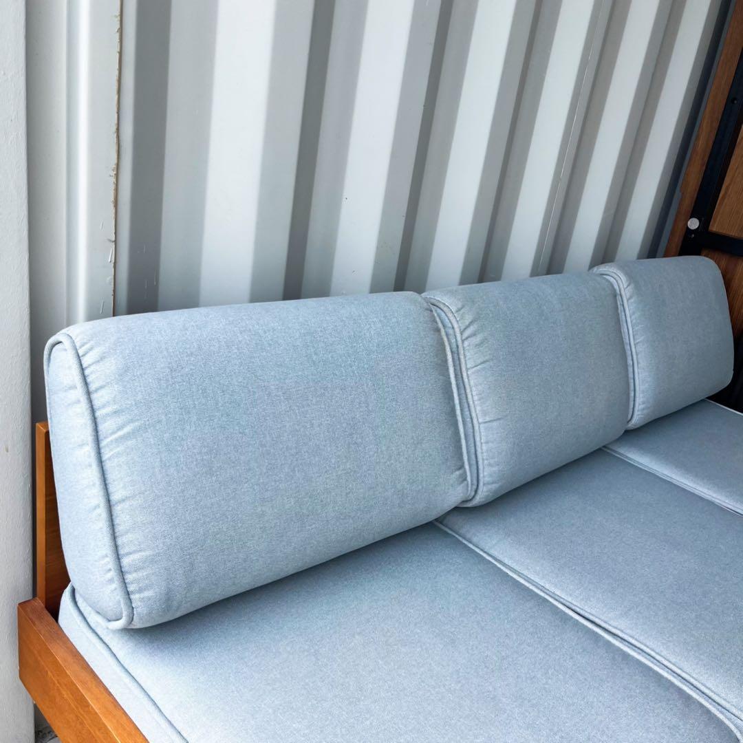 取付無料！ウニコ アルベロ 北欧風水色ファブリック3人掛けソファ✨