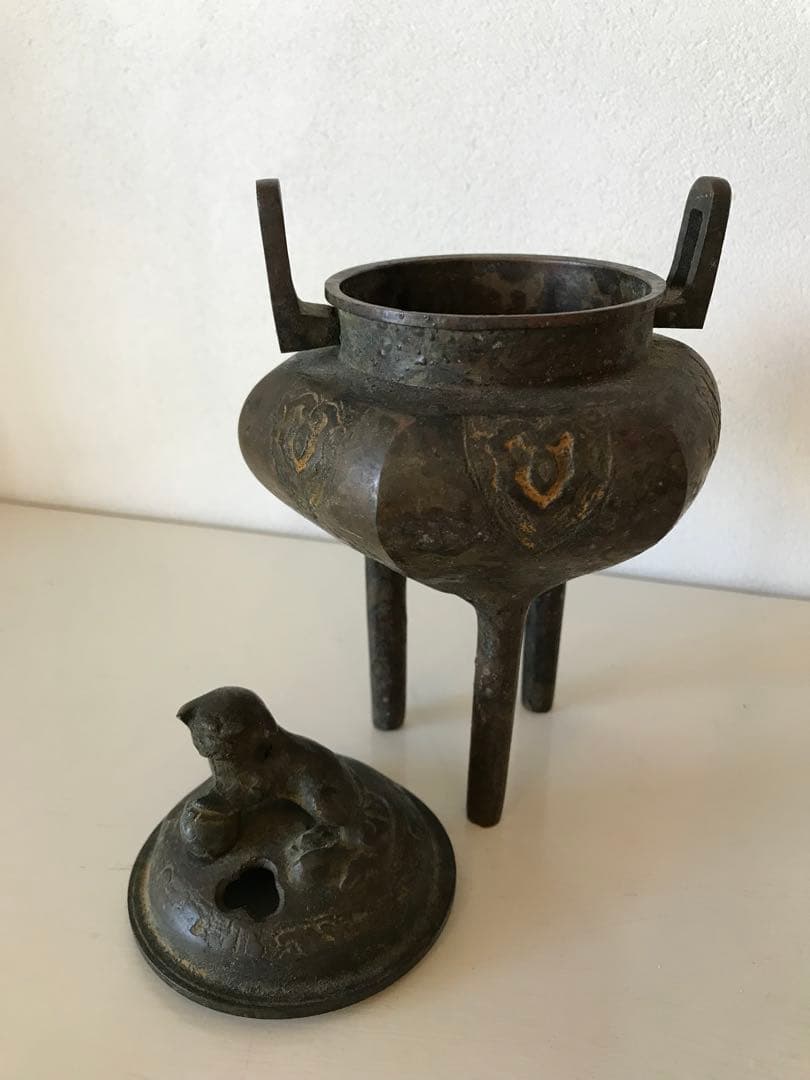鋳物の香炉
