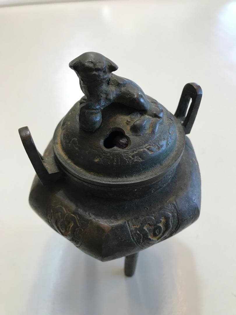 鋳物の香炉