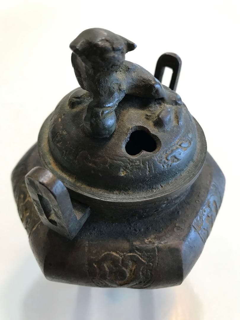 鋳物の香炉