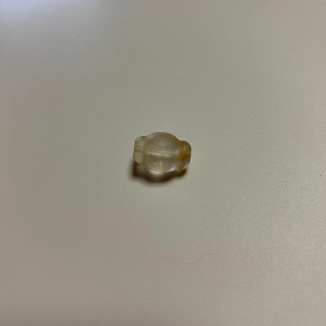 古代水晶　ビーズ