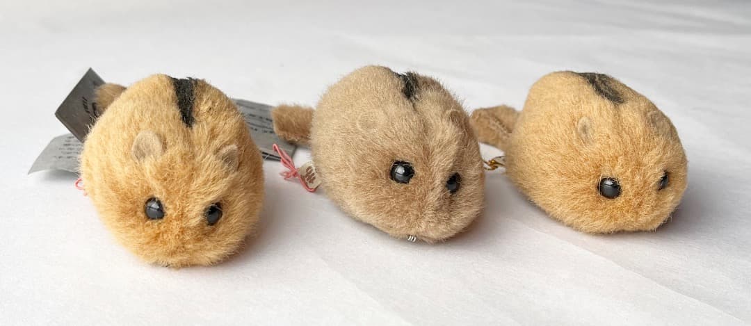 【専用】やまね工房 やまね ぬいぐるみ 2匹セット(向かって左から２匹)