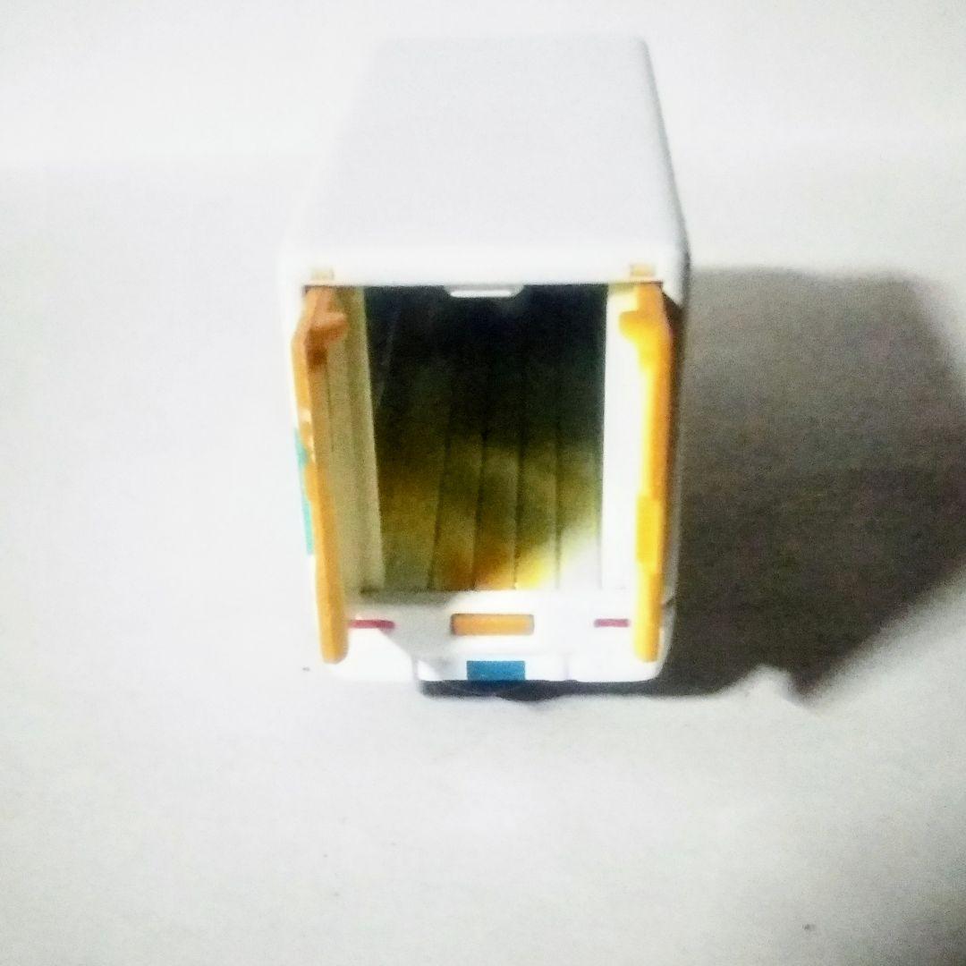 専用出品！激レア☆赤文字☆金扉！！クロネコヤマトミニカー 10t車 M号車 2台