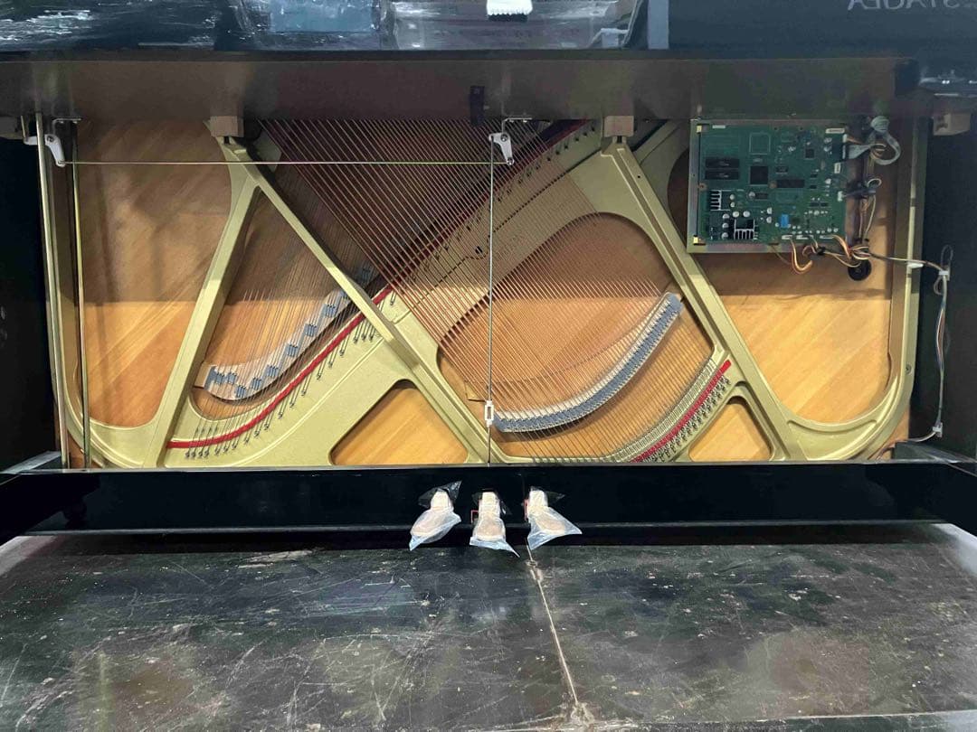 ヤマハサイレントピアノ クリーニング、調律済み 運送費無料（地域限定）