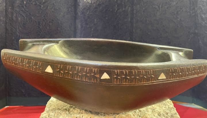 アフリカ土産の楽器