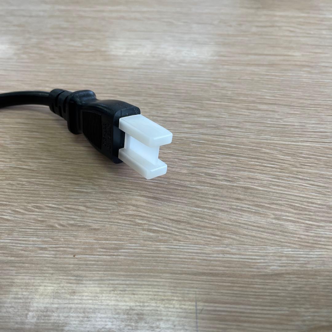 kurings クビンス　ホールスロージューサー　JSG-641M 新品、未使用