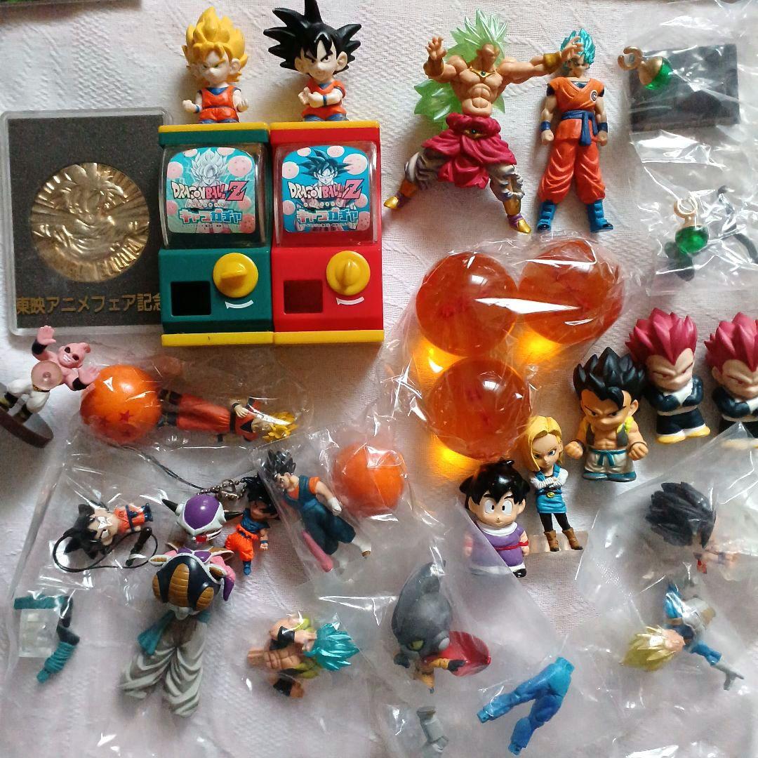 ドラゴンボール アニメグッズ 大量まとめ売り フィギュア　カード　ブルマ　当時