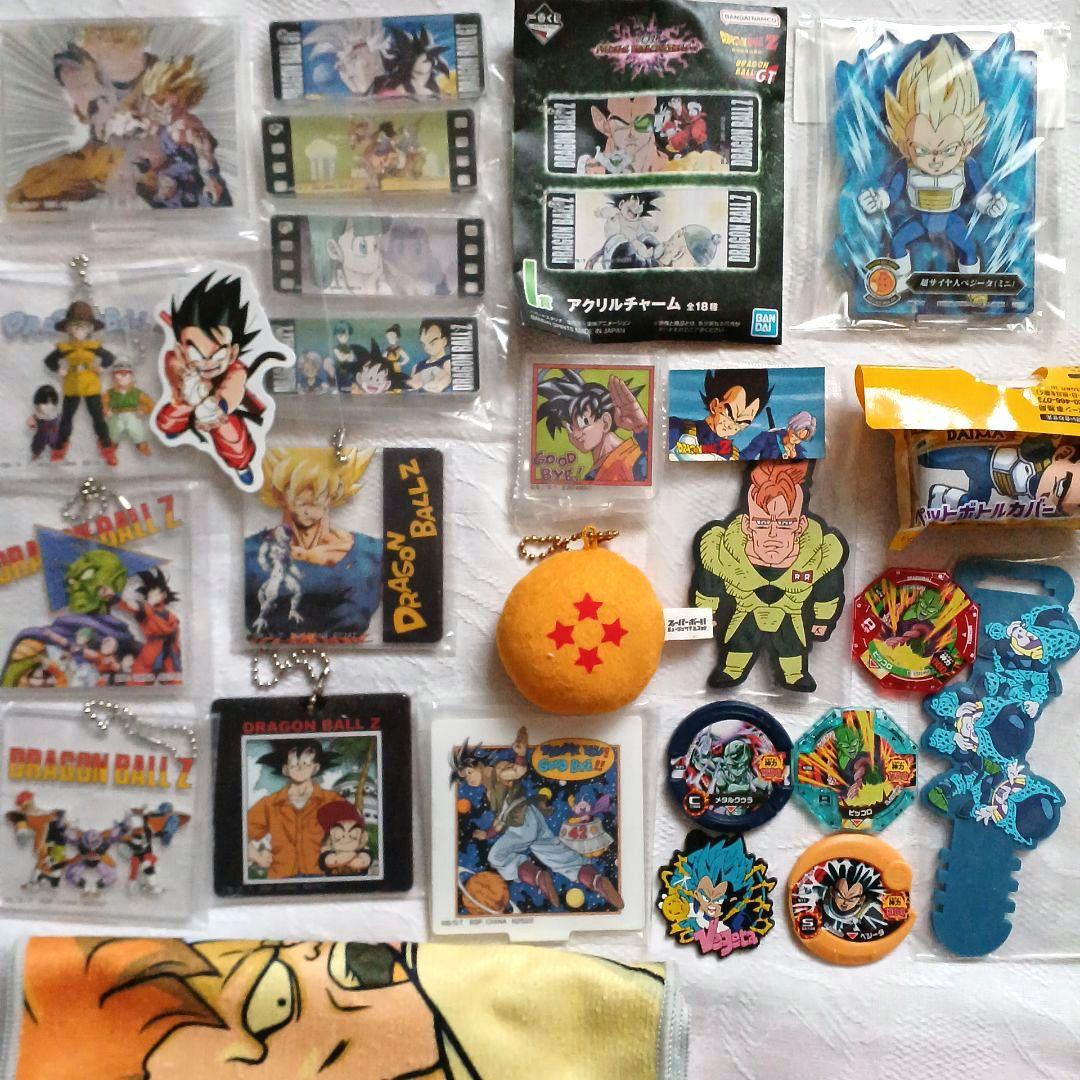 ドラゴンボール アニメグッズ 大量まとめ売り フィギュア　カード　ブルマ　当時