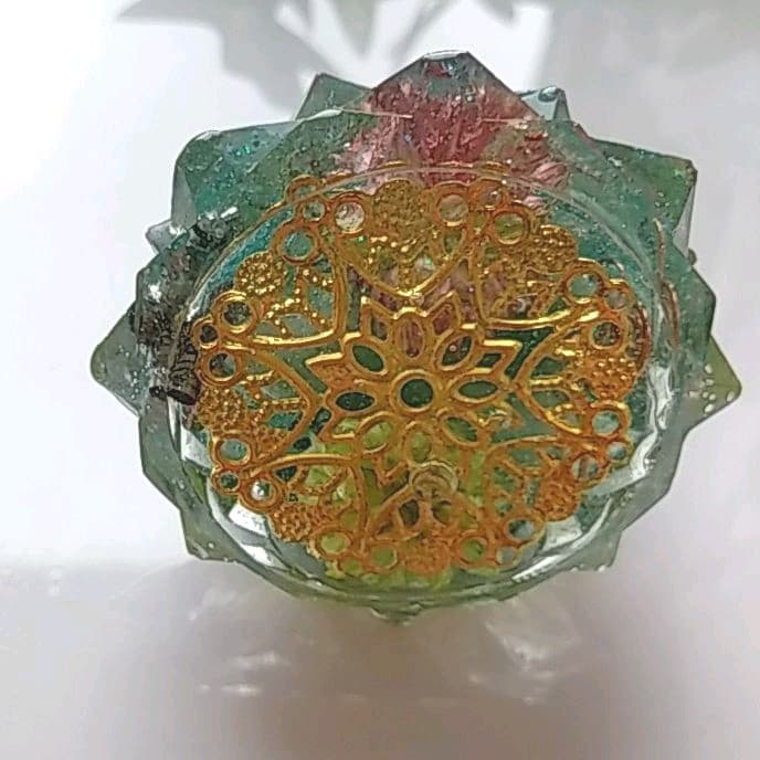 オルゴナイト　クリスマスツリー　ハンドメイド