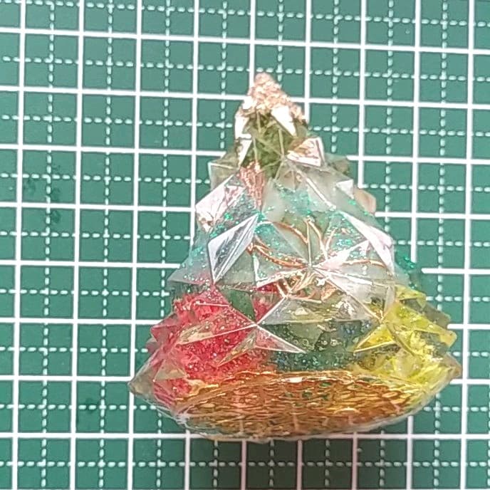 オルゴナイト　クリスマスツリー　ハンドメイド