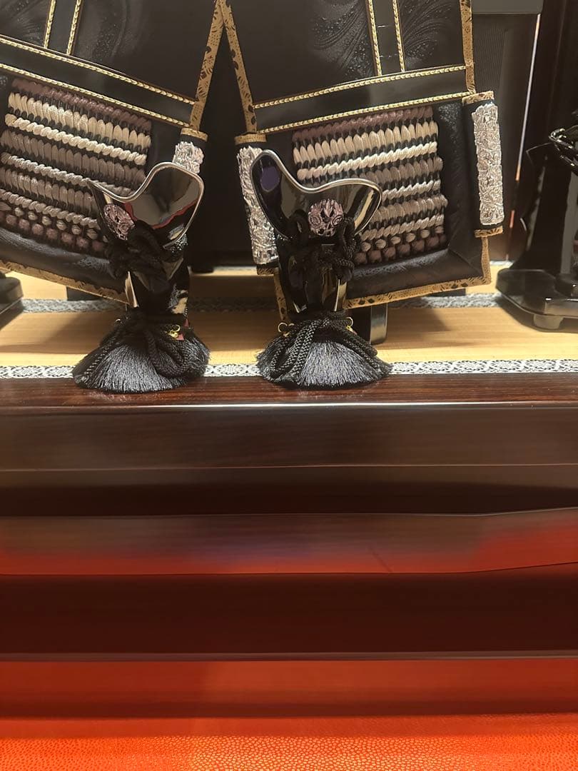 五月人形 上杉鎧飾り 高級鎧兜飾り 新品未使用 展示品 閉店在庫