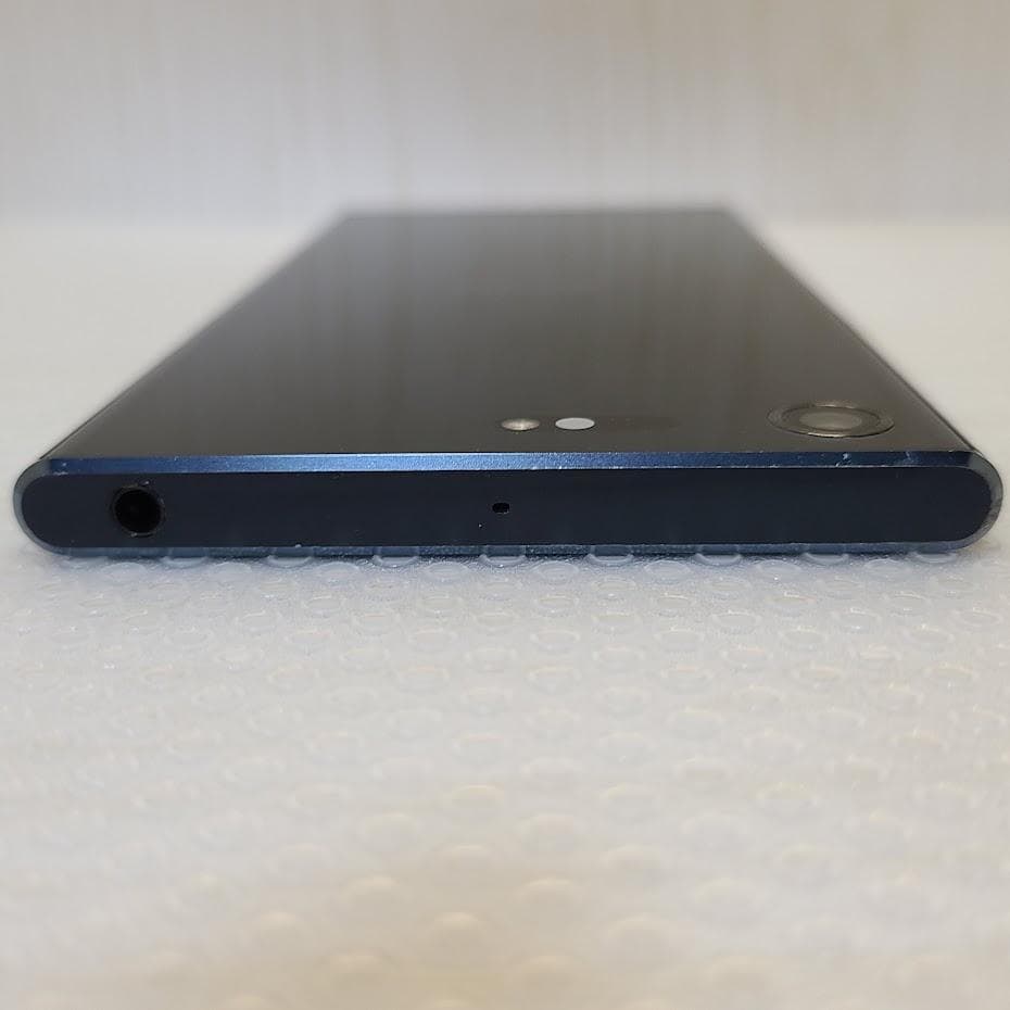 Xperia XZ Premium ■ 4GB/64GB / SO-04J