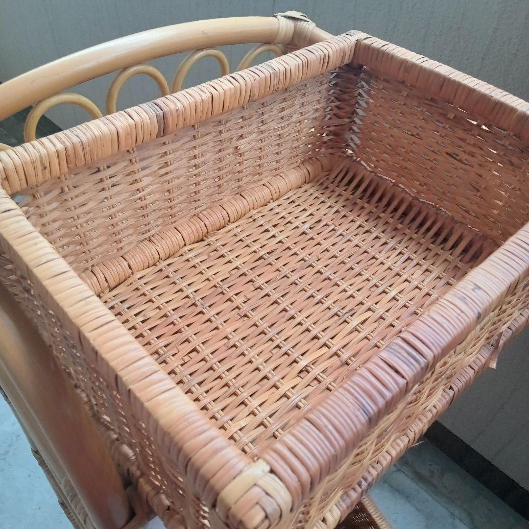 ​【美品】ラタン チェスト 4段 キャスター付 籐家具 収納 ランドリー