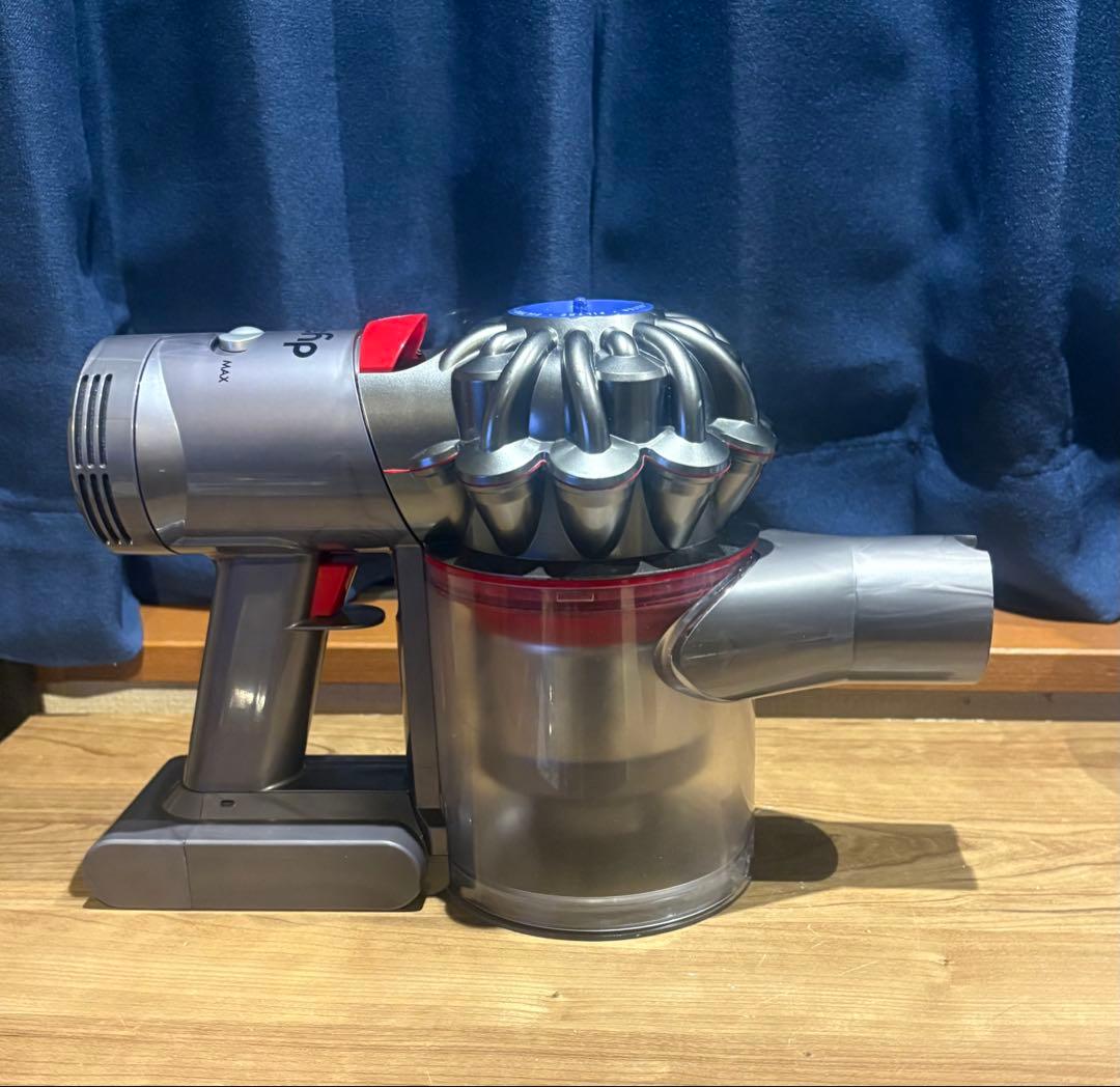 動作確認、内部洗浄済！#Dyson #V7人気の#SV11#ダイソン ハンディ