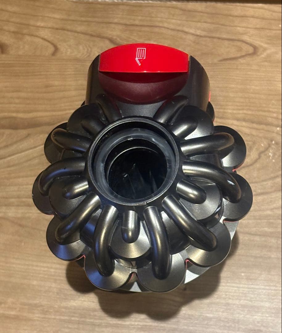 動作確認、内部洗浄済！#Dyson #V7人気の#SV11#ダイソン ハンディ