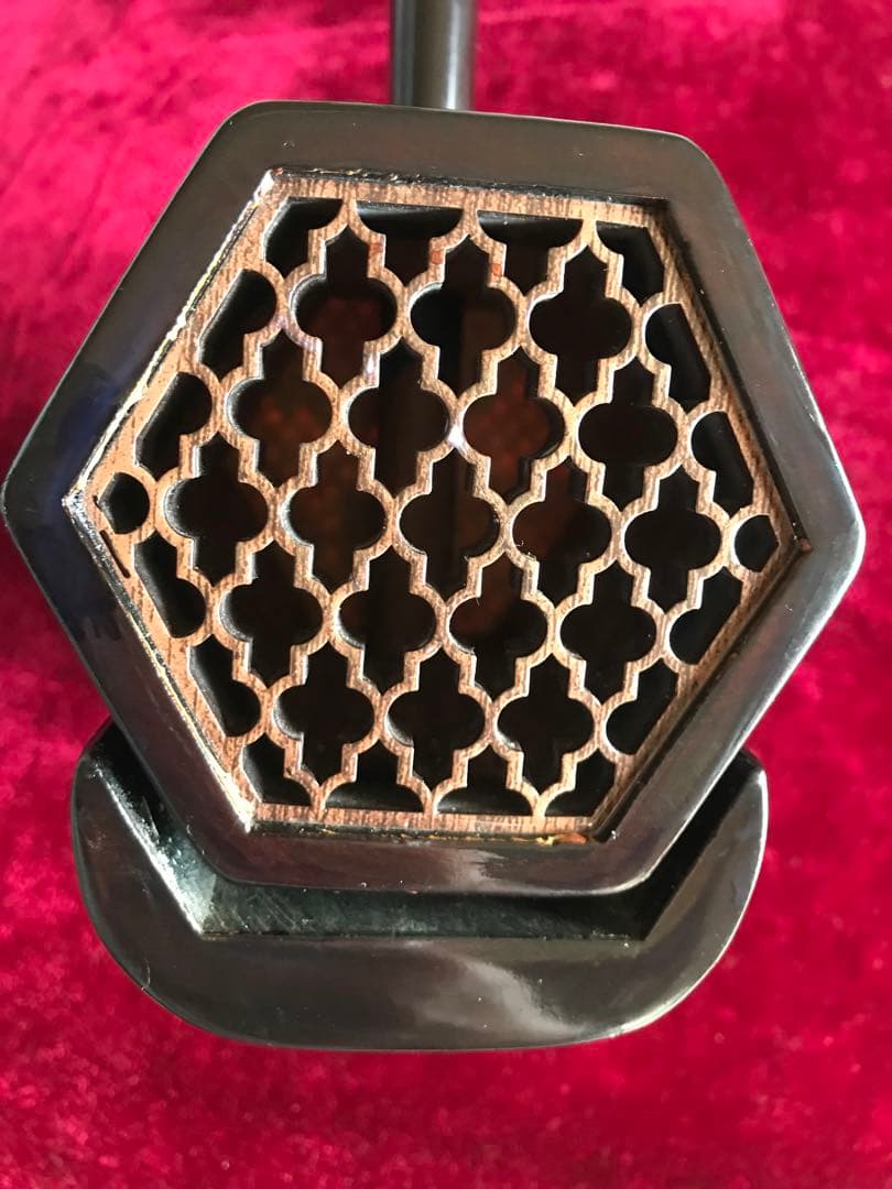 二胡★中古品★錦蛇本皮★僅かしか使っていません。