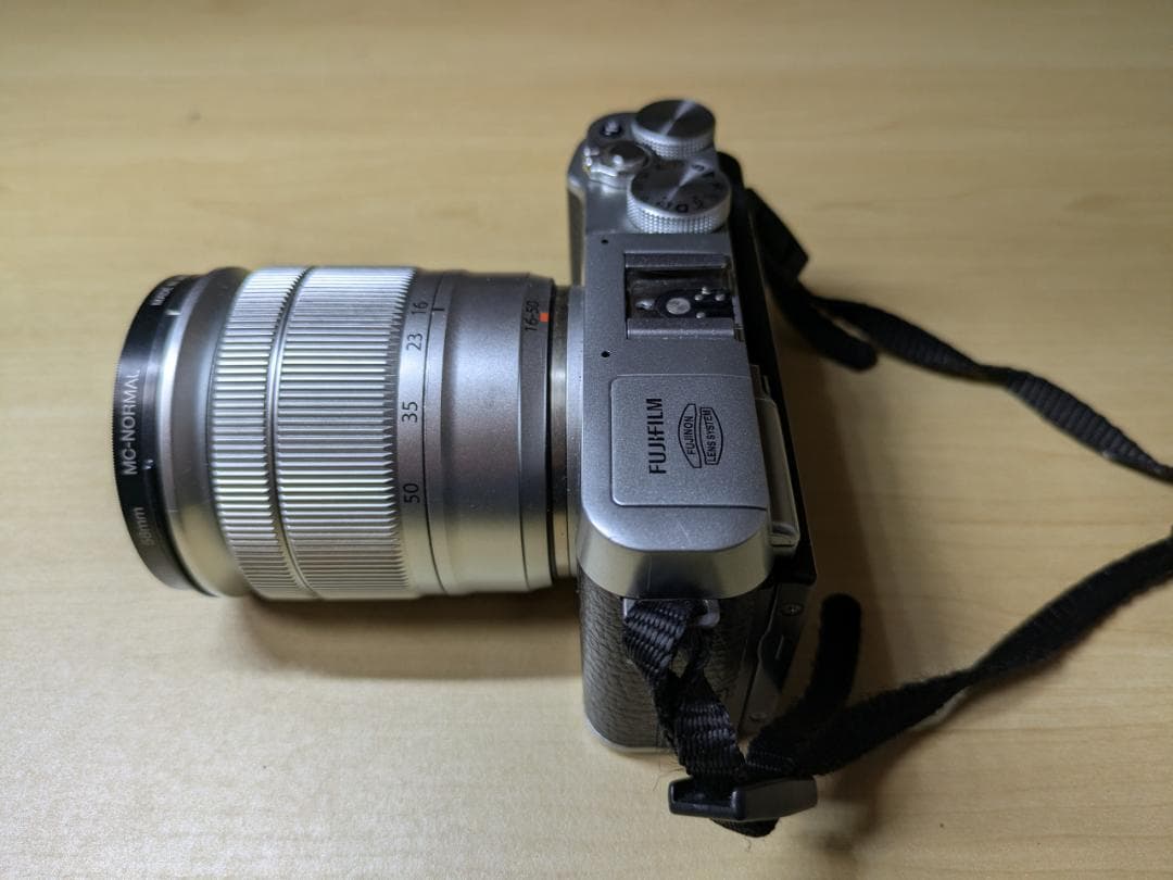 Fujifilm X-A1 ミラーレスカメラ