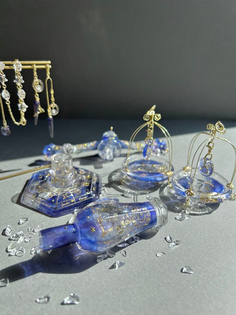 牡牛座さんのための星座の天秤　アクセサリー付き　持ち運びok組み立て式天秤