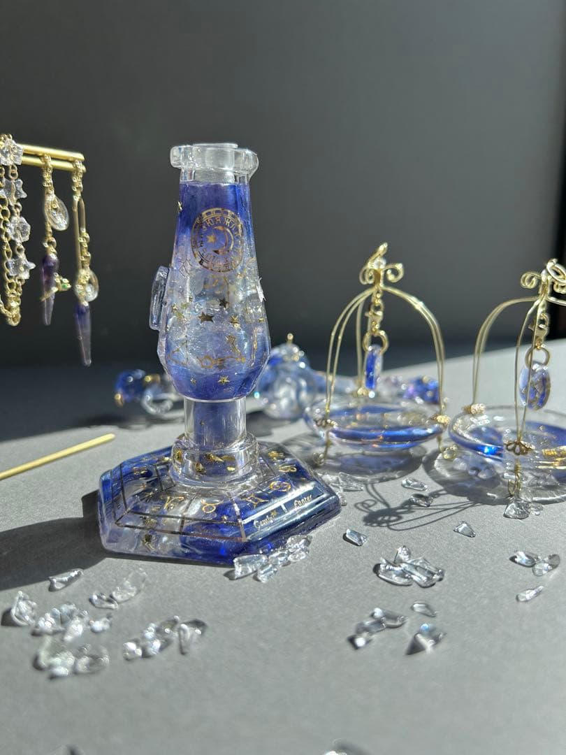 牡牛座さんのための星座の天秤　アクセサリー付き　持ち運びok組み立て式天秤