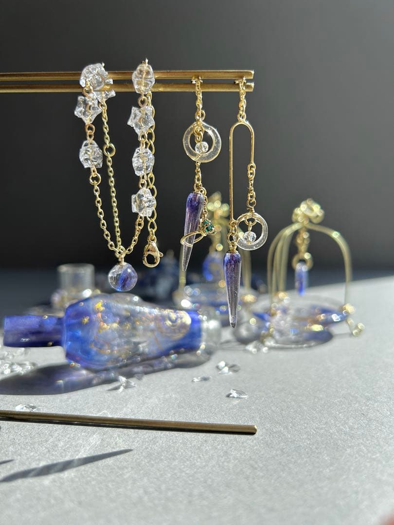 牡牛座さんのための星座の天秤　アクセサリー付き　持ち運びok組み立て式天秤