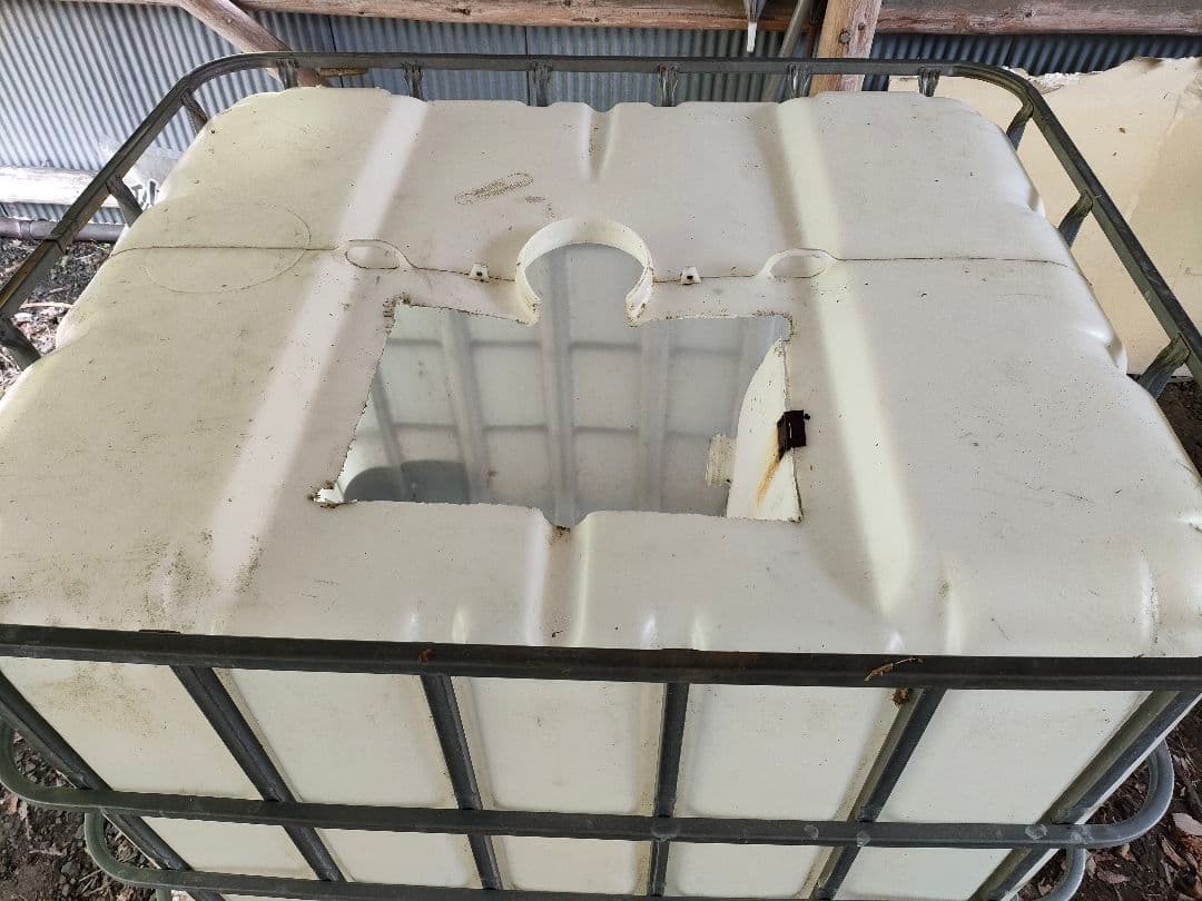 IBCタンク(1000L) 奥多摩町引き取り限定