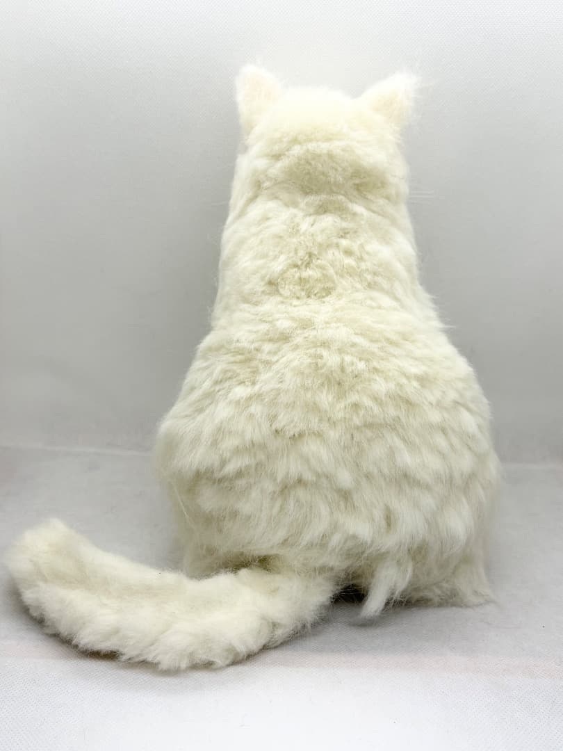 A猫 羊毛フェルト白猫【ハンドメイド 猫