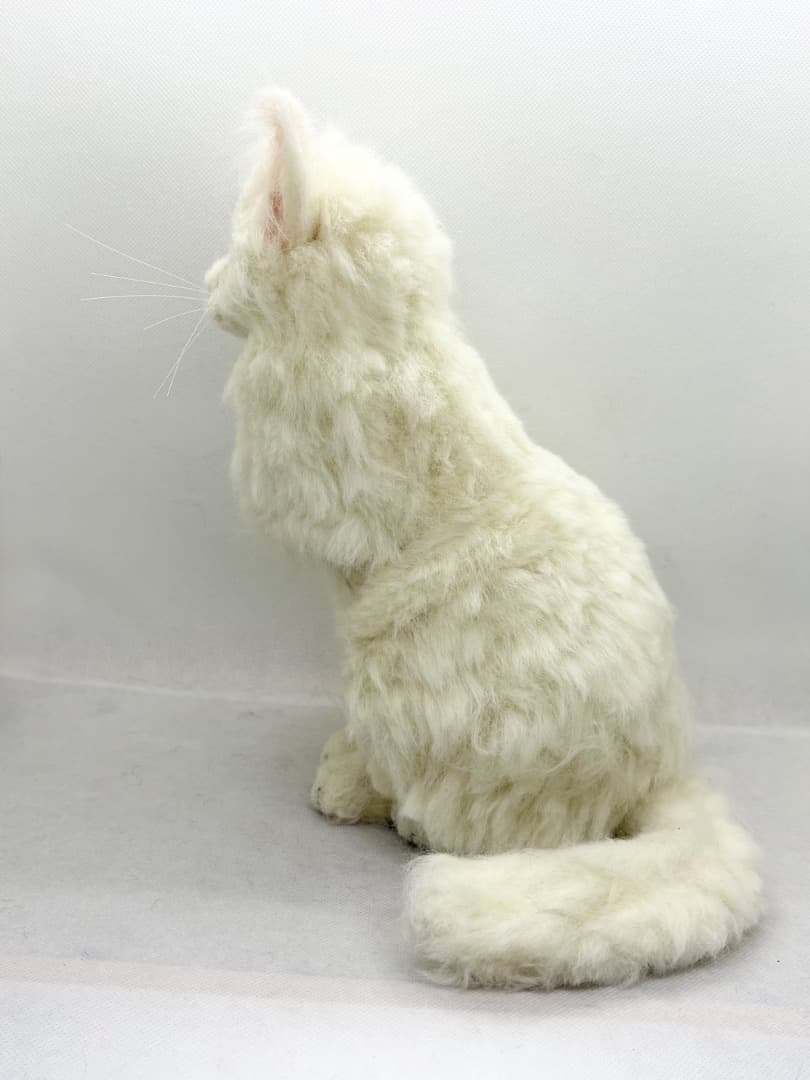 A猫 羊毛フェルト白猫【ハンドメイド 猫