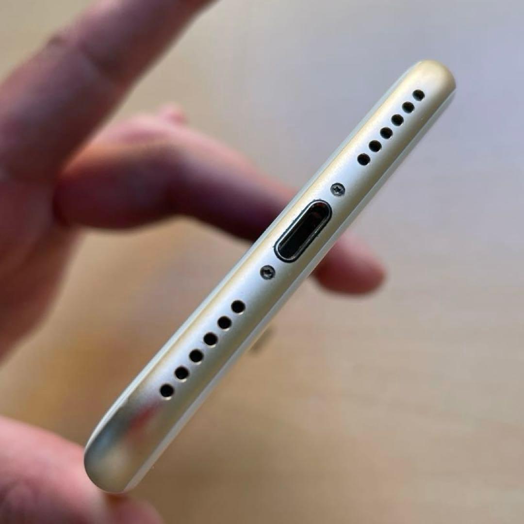 iPhone 7 ゴールド　32GB A1779 美品　バッテリー87%