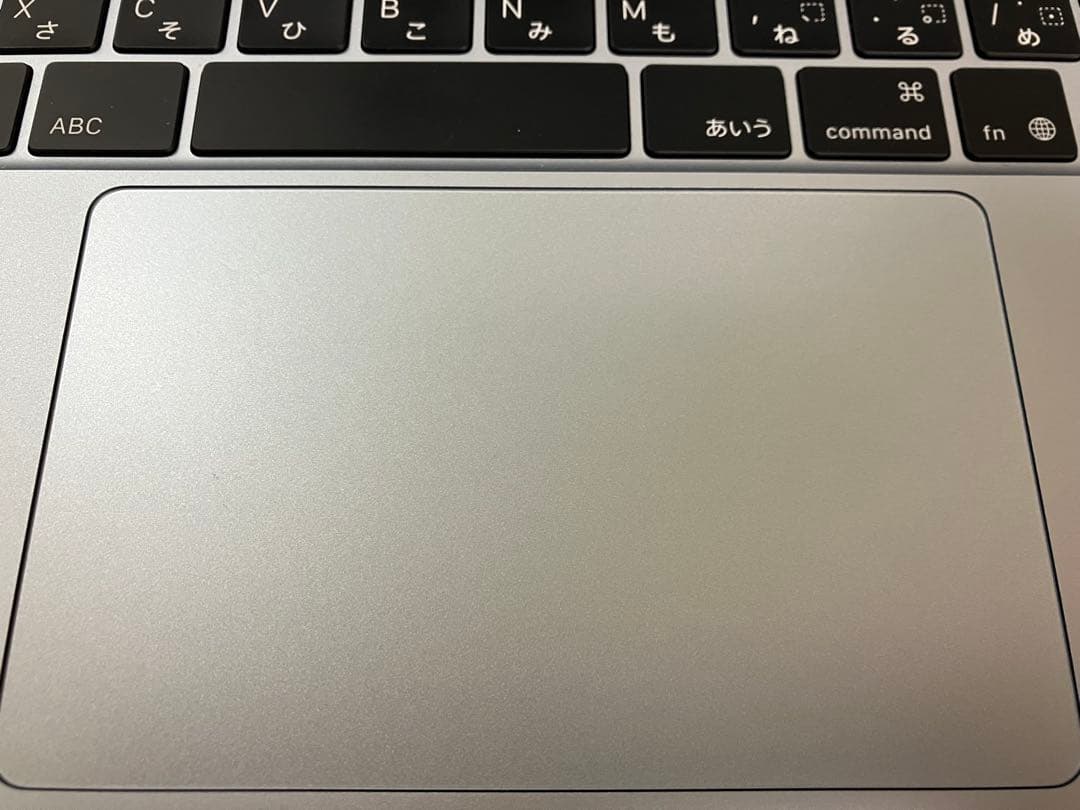 M4チップのMacBook512Gスカイブルー