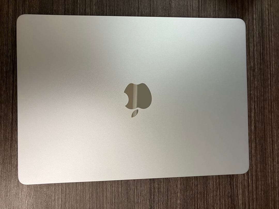 M4チップのMacBook512Gスカイブルー