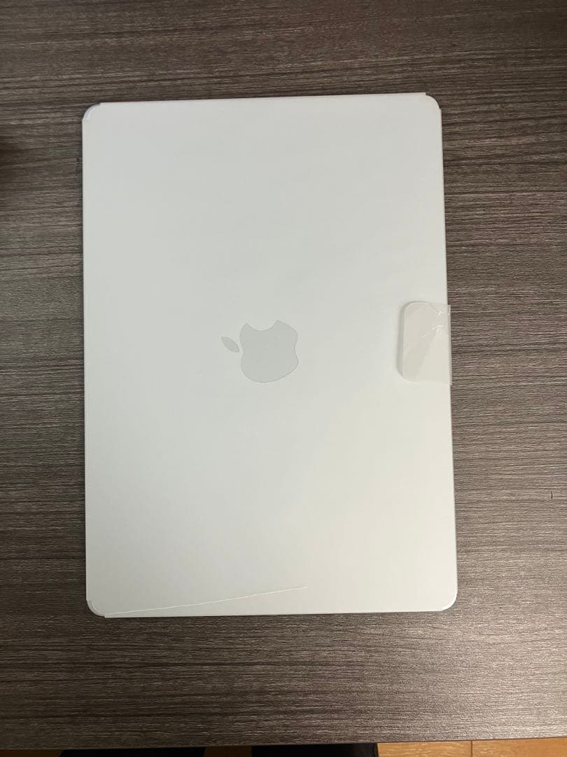M4チップのMacBook512Gスカイブルー